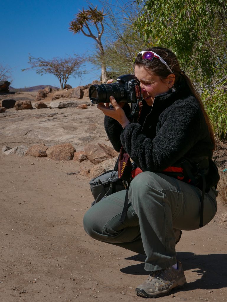 Alessandra fotografa in Namibia